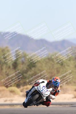 media/Nov-02-2025-CVMA (Sun) [[337aff29ab]]/Race 8-Formula Lightweight Twins Shootout/